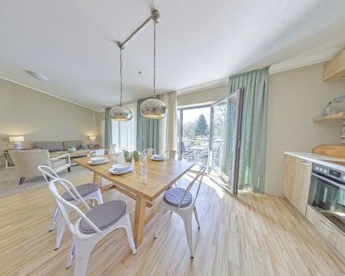 Ferienwohnung Kat 2 Ansicht Kche und Essbereich